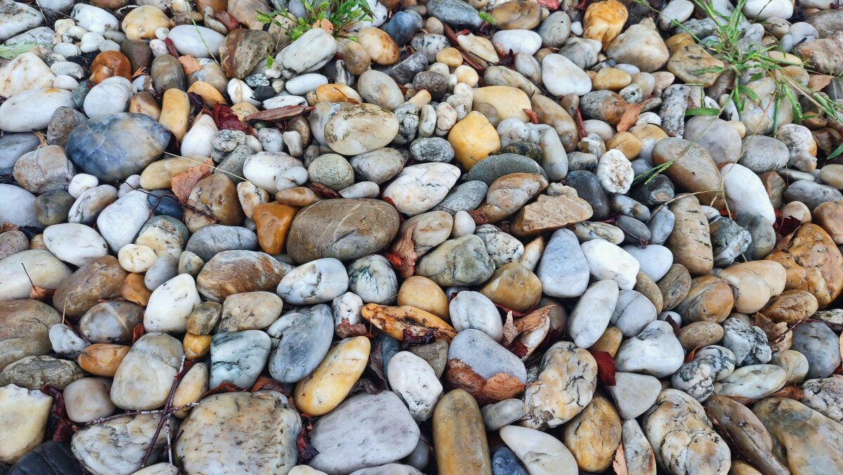 Capturing the Pebbles